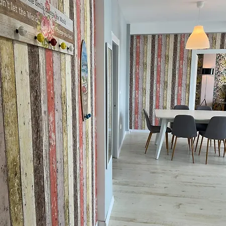 Atlas * 那沃达利